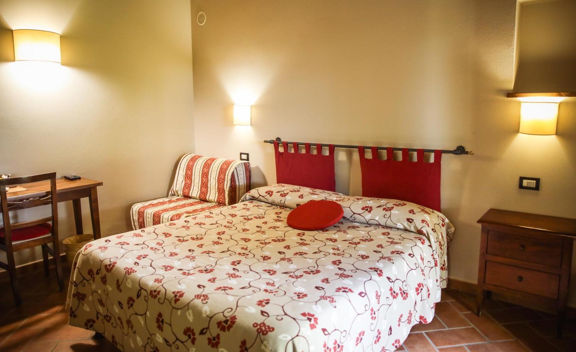 Agriturismo La Vecchia Quercia Montemerano Buitenkant foto