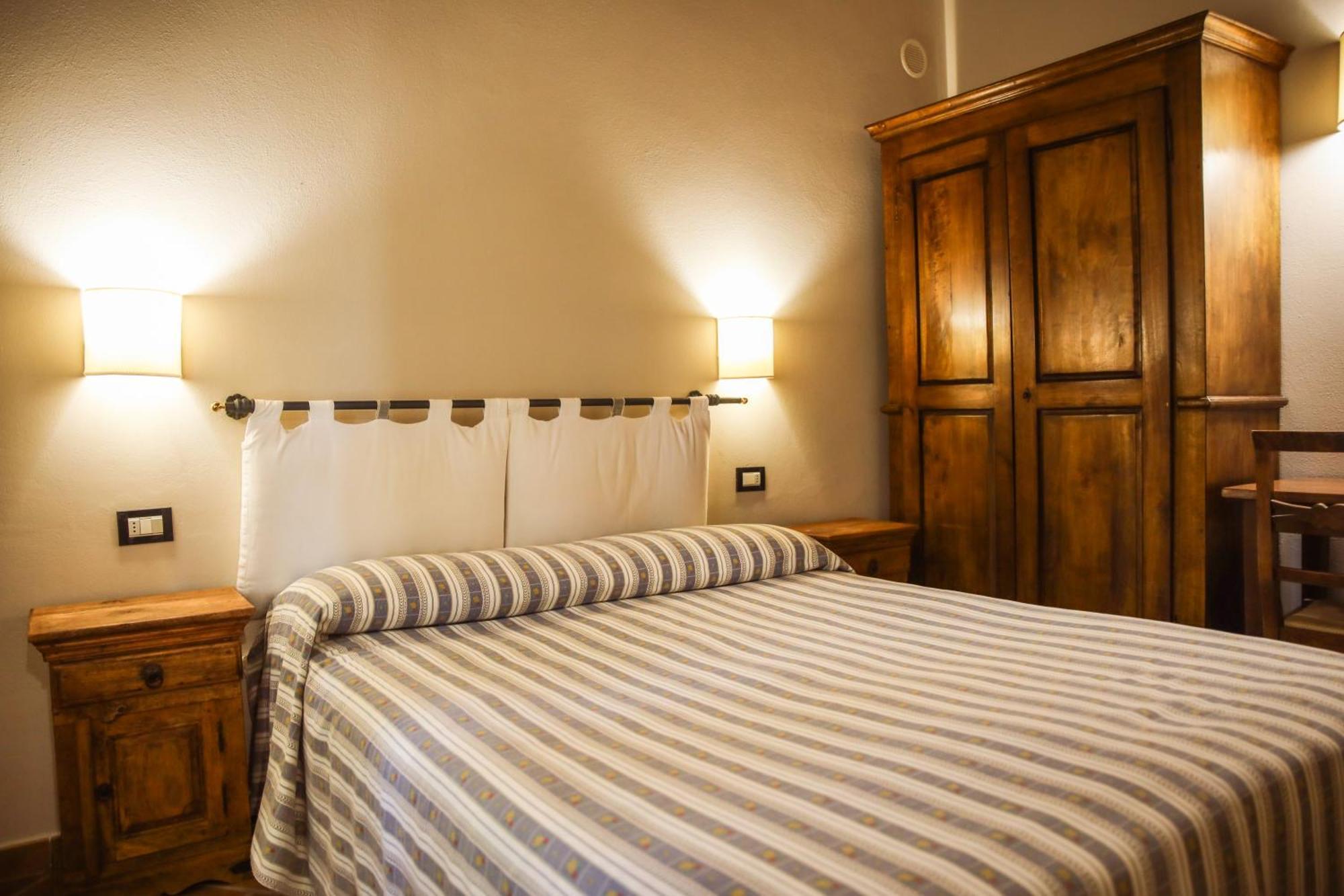 Agriturismo La Vecchia Quercia Montemerano Buitenkant foto