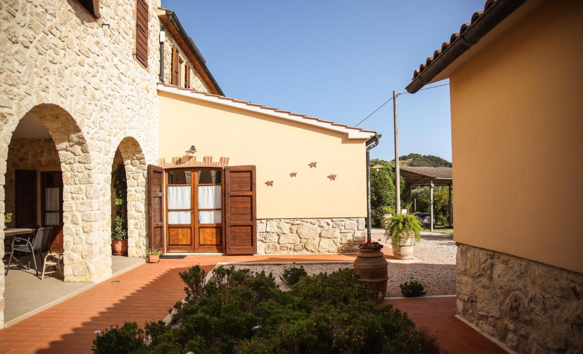 Agriturismo La Vecchia Quercia Montemerano Buitenkant foto